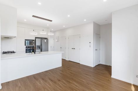 Photo of property in 139 Grove Road, Papakura, 2110