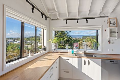 Photo of property in 14 Koromiko Street, Otaki Beach, Otaki, 5512