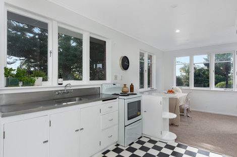 Photo of property in 15 Landview Road, Parkvale, Tauranga, 3112