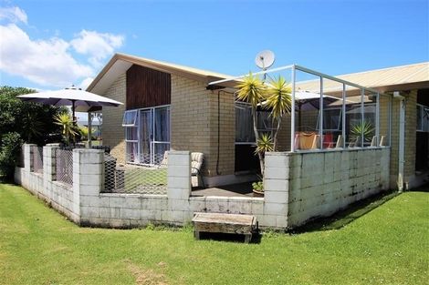 Photo of property in 9 Green Lane, Pukekohe, 2120