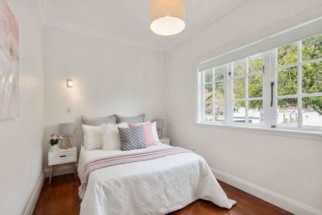 Photo of property in 31 Burnside Street, Waterloo, Lower Hutt, 5011