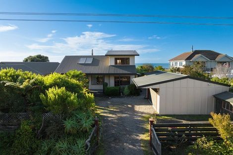 Photo of property in 180 Rarangi Beach Road, Rarangi, Blenheim, 7273