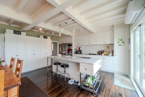 Photo of property in 60 The Crescent, Roseneath, Wellington, 6011