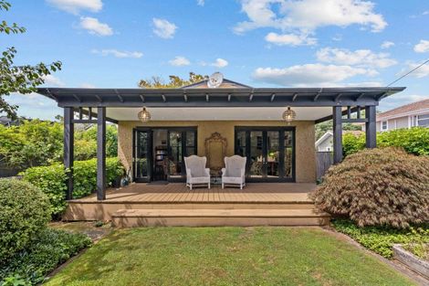 Photo of property in 28 Kempton Street, Greytown, 5712