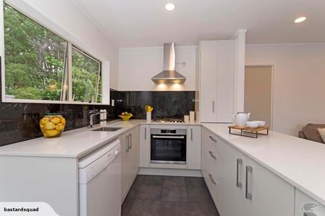 Photo of property in 329 Taiapa Road, Muriwai, Waimauku, 0881