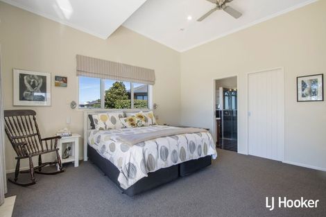 Photo of property in 153 Koutunui Road, Athenree, Katikati, 3177