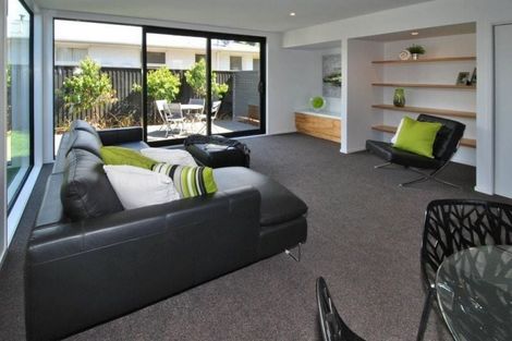 Photo of property in 385a Gloucester Street, Linwood, Christchurch, 8011