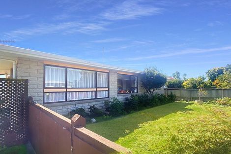 Photo of property in 1/705 Fitzroy Avenue, Mahora, Hastings, 4120