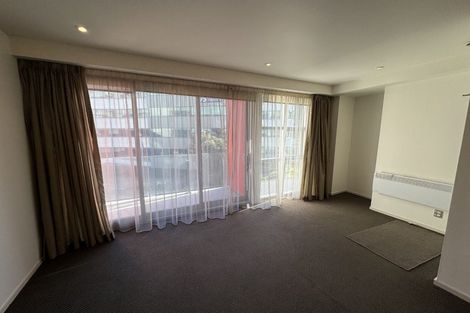Photo of property in Summit Apartments, 11/184 Molesworth Street, Thorndon, Wellington, 6011