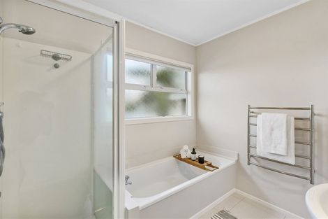 Photo of property in 1/11 Penning Road, Milford, Auckland, 0620