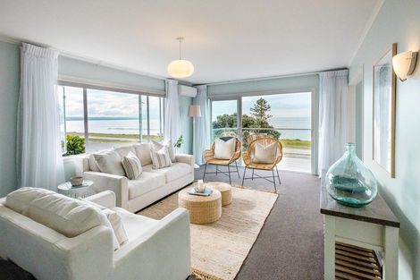 Photo of property in 86 The Esplanade, Westshore, Napier, 4110