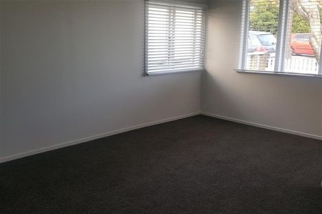 Photo of property in 59 Morley Street, New Plymouth, 4310