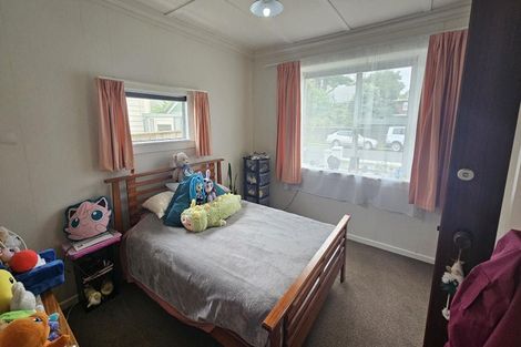 Photo of property in 69 Pendarves Street, New Plymouth, 4310