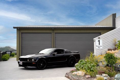 Photo of property in 1 Rewarewa Rise, Whangamata, 3691