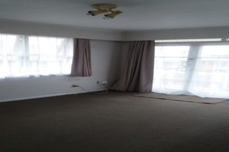 Photo of property in 2/5 Amandale Avenue, Mount Albert, Auckland, 1025