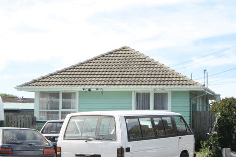 Photo of property in 33 Ontario Place, Wainoni, Christchurch, 8061