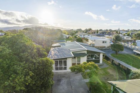 Photo of property in 45 Gray Avenue, Paraparaumu Beach, Paraparaumu, 5032