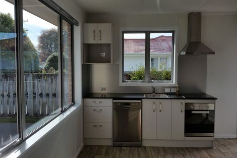 Photo of property in 130 Masters Avenue, Silverdale, Hamilton, 3216