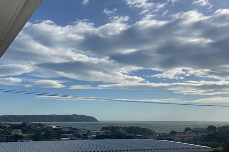 Photo of property in 5/12 Thornley Street, Titahi Bay, Porirua, 5022