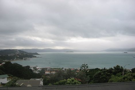 Photo of property in 4 Lyons Crescent, Strathmore Park, Wellington, 6022