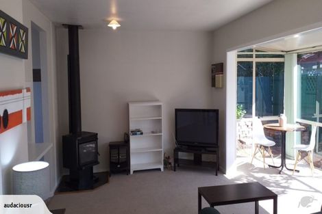 Photo of property in 2/12 Gibbon Street, Sydenham, Christchurch, 8023