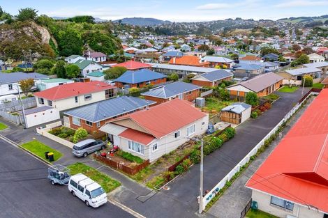 Photo of property in 43 Rona Street, Saint Kilda, Dunedin, 9012