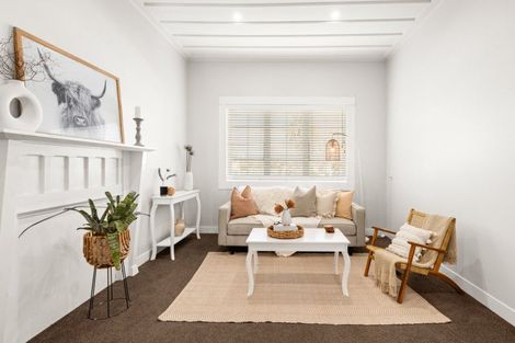 Photo of property in 93 Georges Drive, Napier South, Napier, 4110