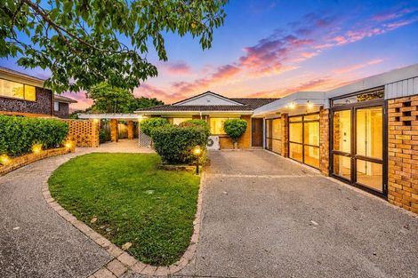 Photo of property in 3 Tilia Place, Totara Heights, Auckland, 2105