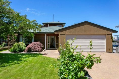 Photo of property in 10 Golders Place, Richmond Heights, Taupo, 3330