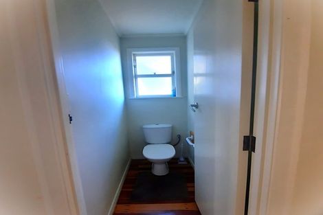 Photo of property in 50 Sutton Crescent, Papakura, 2110