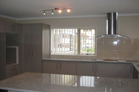 Photo of property in 6 Tavua Lane, Ranui, Auckland, 0612