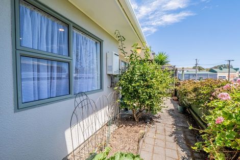 Photo of property in 33f Sanders Avenue, Westown, New Plymouth, 4310