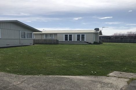 Photo of property in 27 Carrington Avenue, Hillcrest, Hamilton, 3216