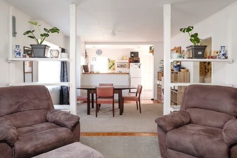 Photo of property in 35 Lyndhurst Street, Awapuni, Gisborne, 4010