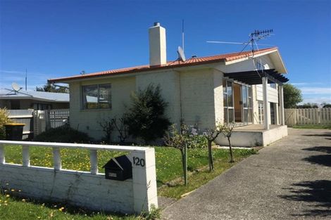 Photo of property in 120 Cunningham Crescent, Grasmere, Invercargill, 9810