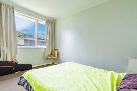 Photo of property in 92 Chingford Close, Mangere, Auckland, 2022