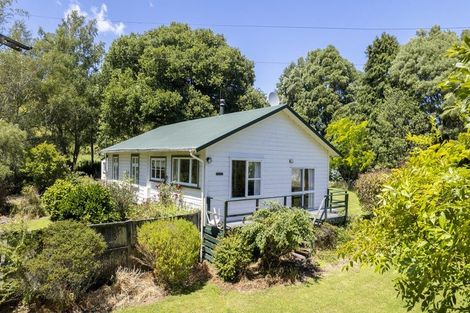 Photo of property in 404 North Road, Mauriceville, Masterton, 5882