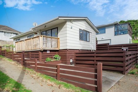 Photo of property in 60a Aorangi Road, Paraparaumu, 5032