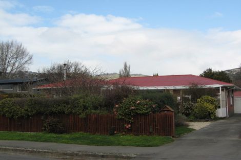 Photo of property in 10 Malcolm Avenue, Cashmere, Christchurch, 8022