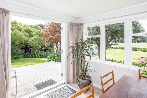 Photo of property in 22 Gawler Street, Te Horo Beach, Otaki, 5581