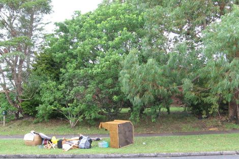 Photo of property in 112 Woodglen Road, Glen Eden, Auckland, 0602