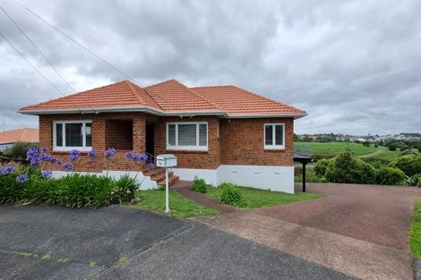 Photo of property in 14 Weona Place, Westmere, Auckland, 1022