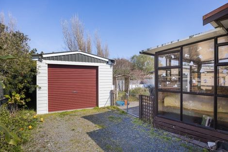 Photo of property in 8 Cousins Avenue East, Foxton Beach, Foxton, 4815