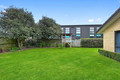 Photo of property in 21 Burgundy Court, Rototuna, Hamilton, 3210