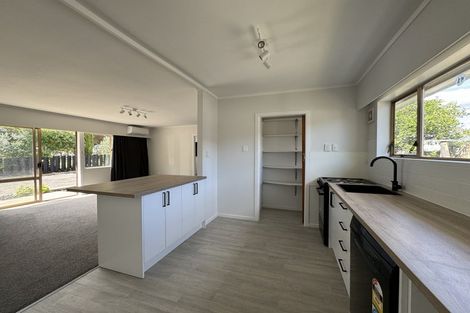 Photo of property in 1/13 Royal Arch Place, Rosehill, Papakura, 2113