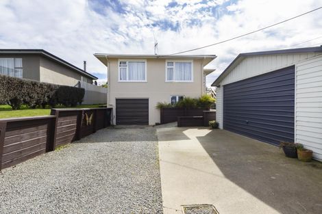 Photo of property in 58 Stuart Street, Holmes Hill, Oamaru, 9401