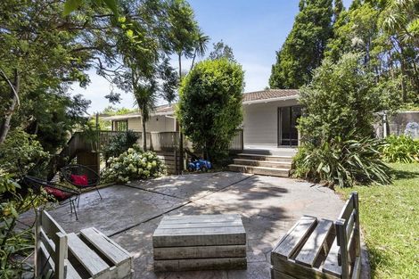 Photo of property in 66 Gledstane Road, Stanmore Bay, Whangaparaoa, 0932