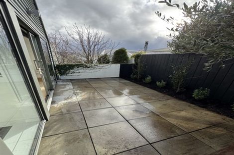 Photo of property in 3/83 Austin Street, Mount Victoria, Wellington, 6011