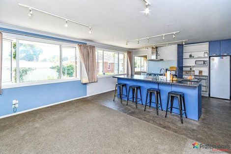 Photo of property in 28 Fairview Road, Papatoetoe, Auckland, 2025