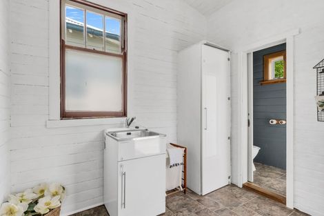 Photo of property in 11 Parau Street, Kaiti, Gisborne, 4010